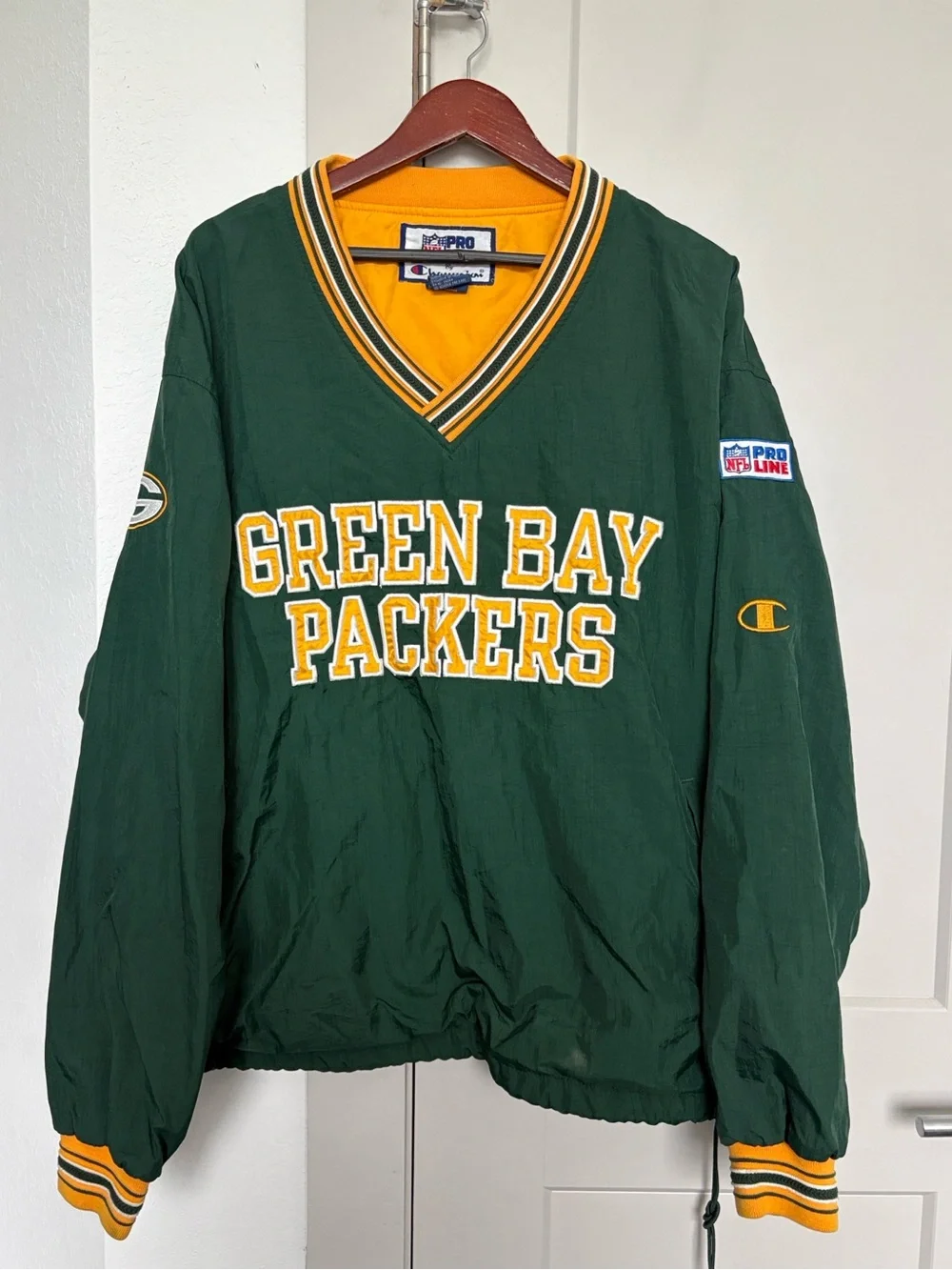 VINTAGE CHAMPION NFL PRO LINE VNECK GREEN BAY PACKERS WINDBREAKER GREEN MEN’S XL